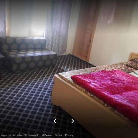 ホテル Hunza Baithak Karimabad  エクステリア 写真